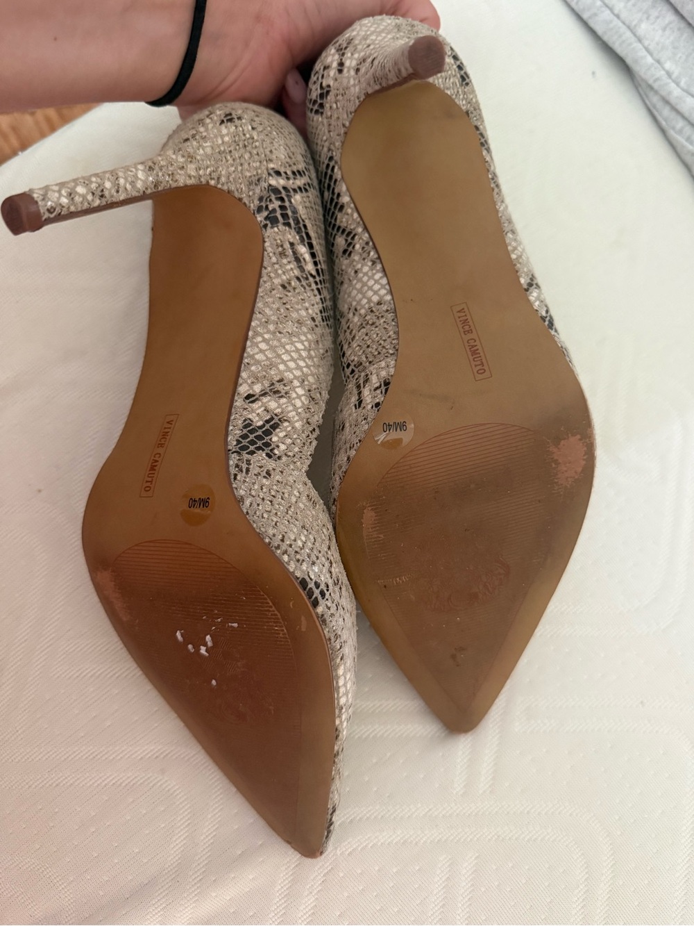 Vince Camuto Women's Snake-Print Pointed Toe Pumps in Taupe - Picture 4 of 4